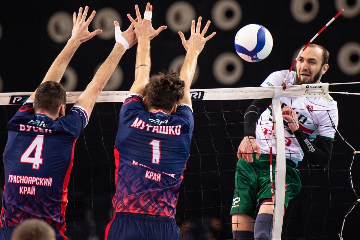 b64f-ba4e94ec7b724cdf40f07ca26db81490